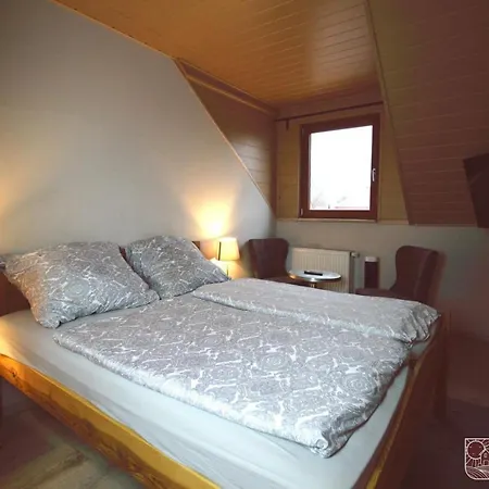 Guest house Zum Paradies Harthausen (Rhineland-Palatinate)