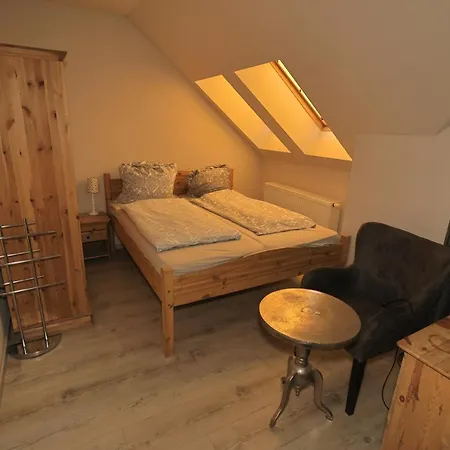Guest house Zum Paradies Harthausen (Rhineland-Palatinate)